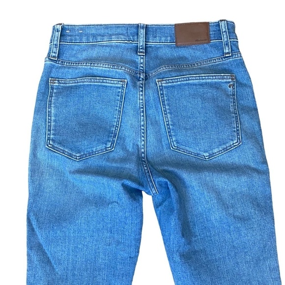 Madewell 10" High-Rise Skinny Jeans in Highview Wash: Raw-Hem Edition - Picture 8 of 11